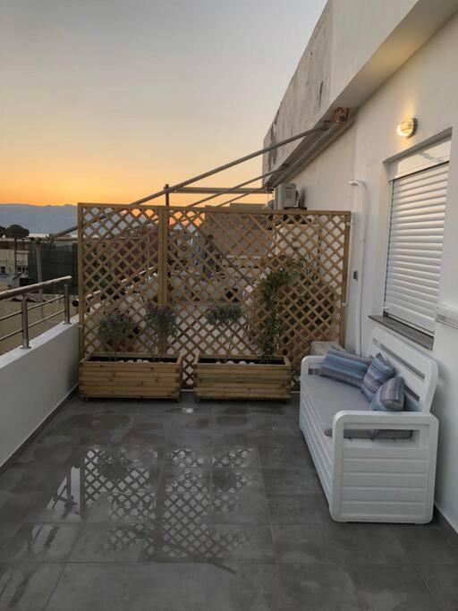 Appartement Εα City Skyline Veranda à Héraklion Extérieur photo